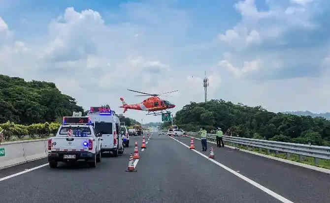 汶上高速公路汽车救援案例